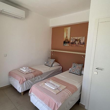 Luxurious Villa In Peloponnese With Swimming Pool Kamaria  ภายนอก รูปภาพ