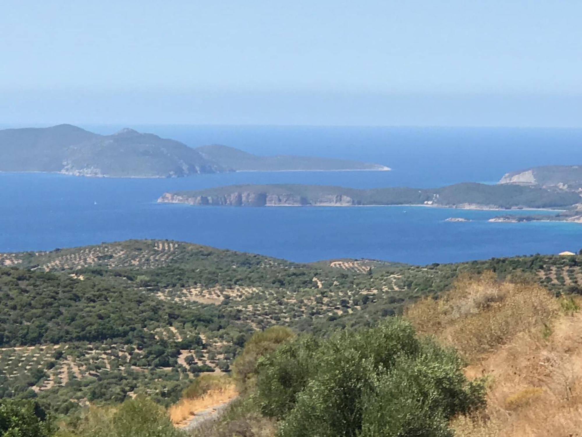 Luxurious Villa In Peloponnese With Swimming Pool Kamaria  ภายนอก รูปภาพ