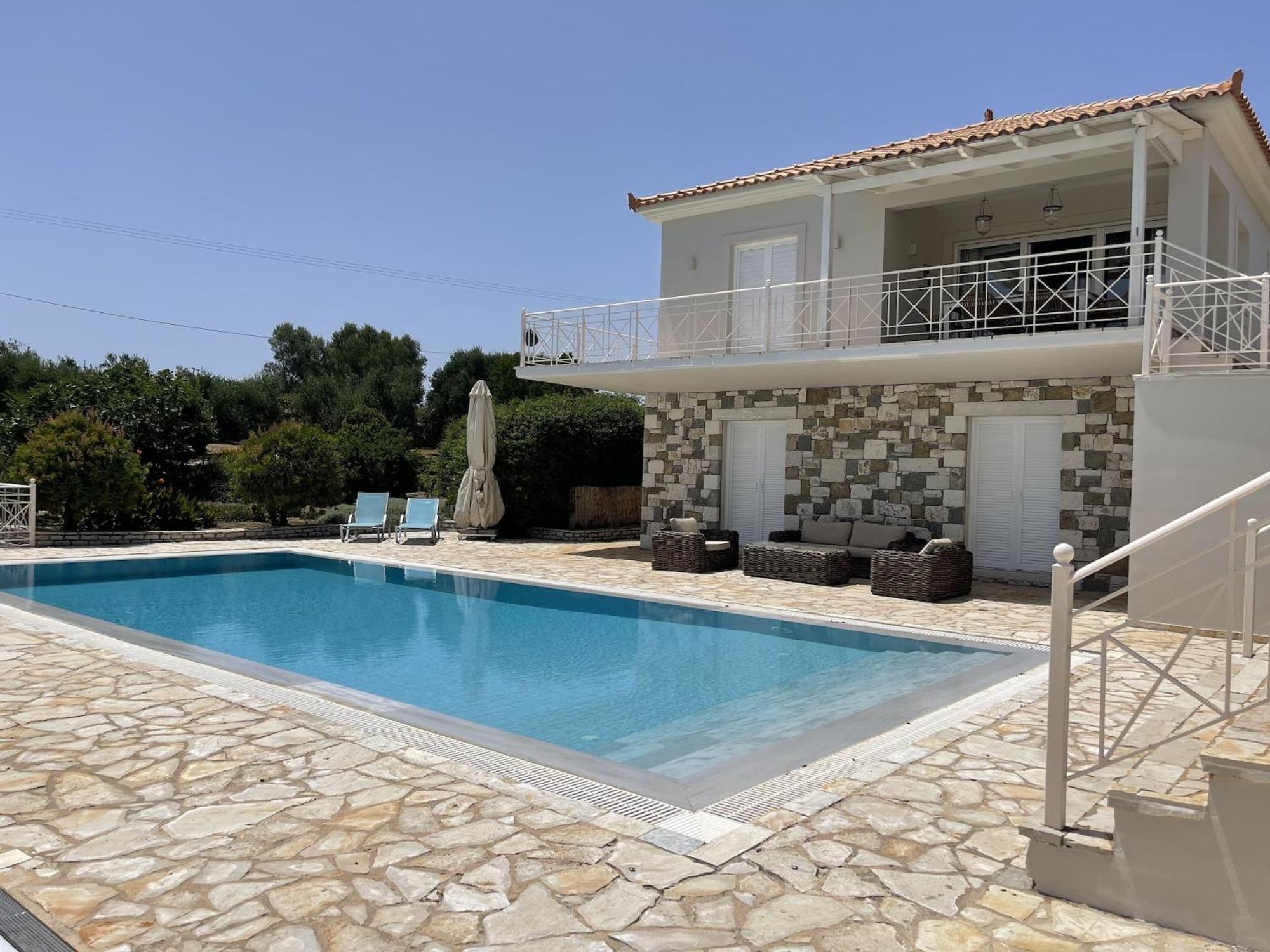 Luxurious Villa In Peloponnese With Swimming Pool Kamaria  ภายนอก รูปภาพ